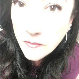 Meet your Posher, Alison